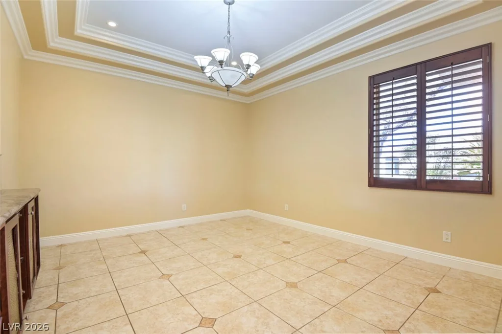 7285 Tara, Las Vegas, NV 89117