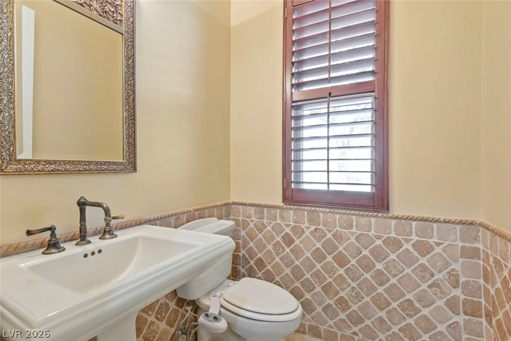 7285 Tara, Las Vegas, NV 89117