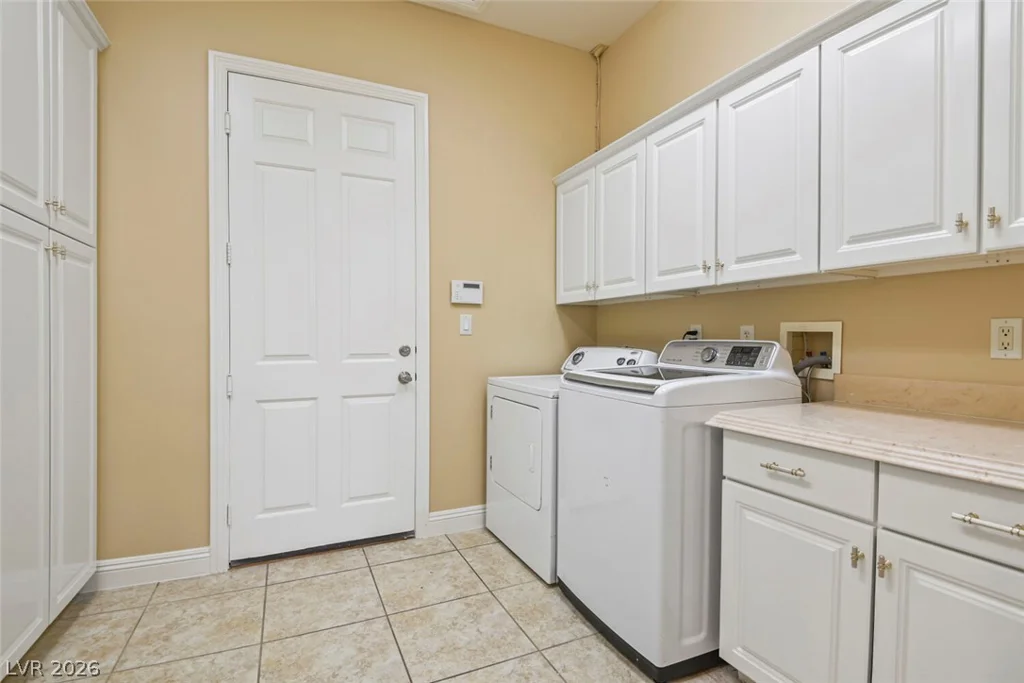 7285 Tara, Las Vegas, NV 89117