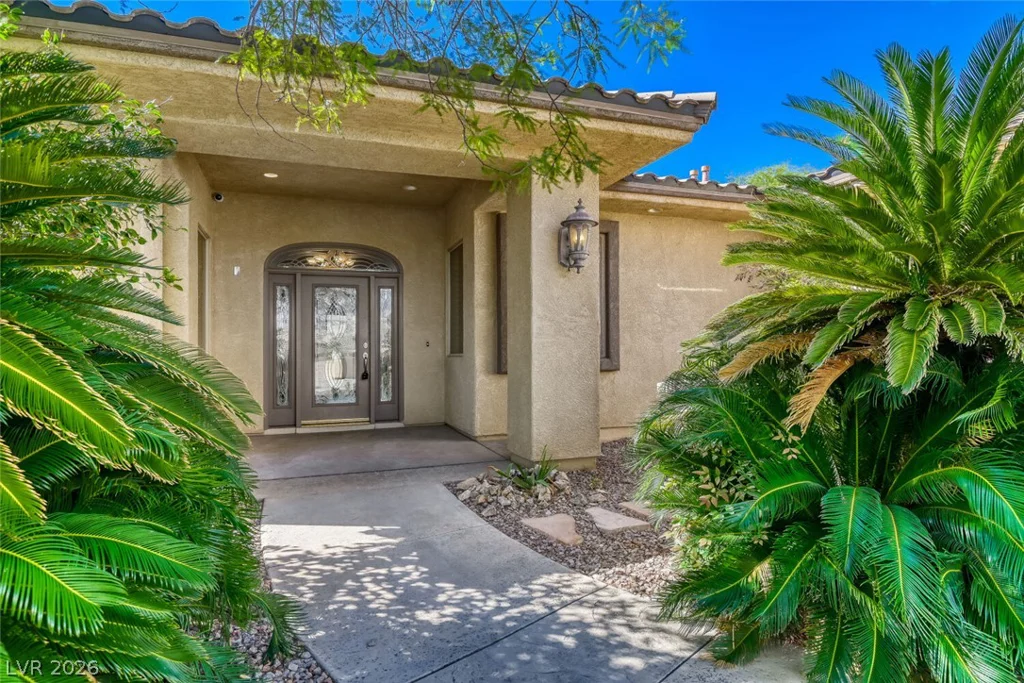 7285 Tara, Las Vegas, NV 89117