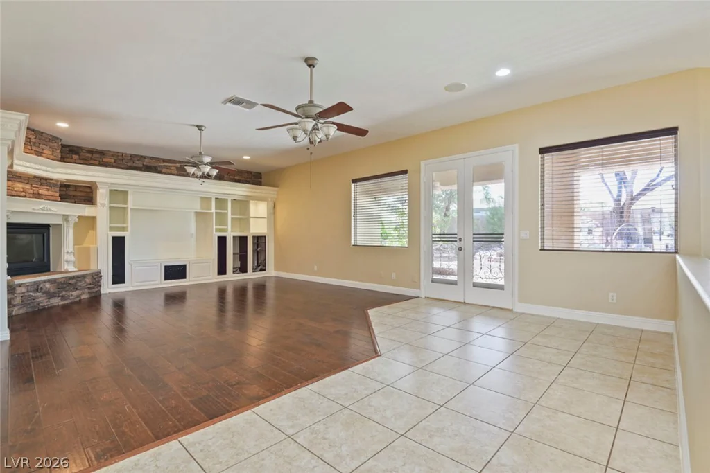 7285 Tara, Las Vegas, NV 89117