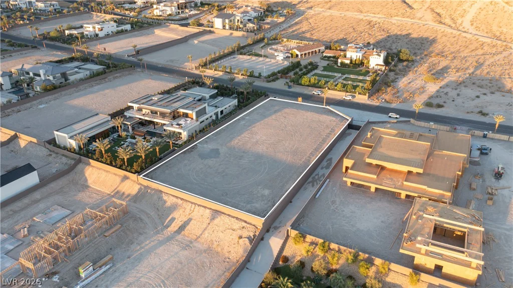 4240 Jensen, Las Vegas, NV 89129