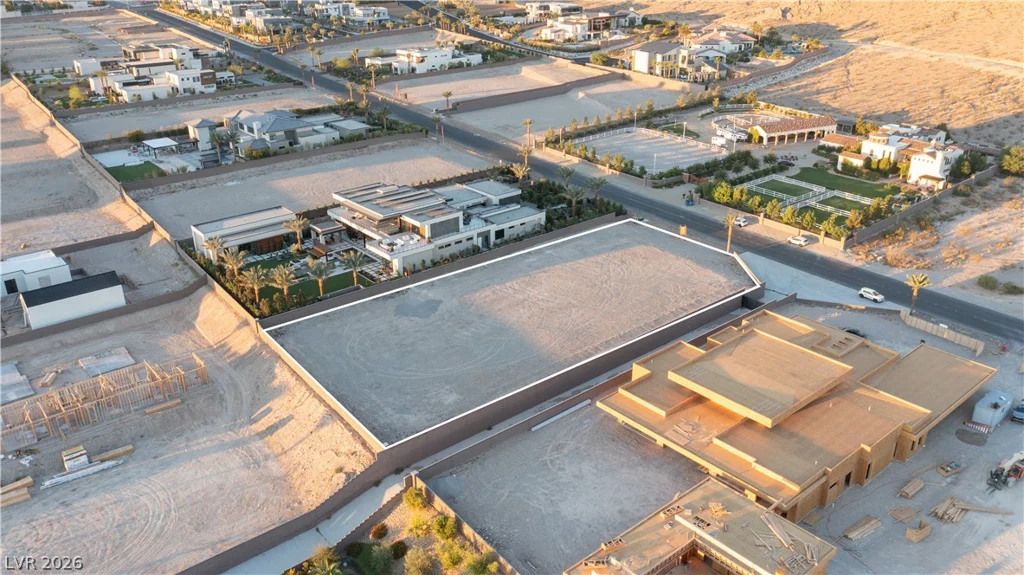 4240 Jensen, Las Vegas, NV 89129