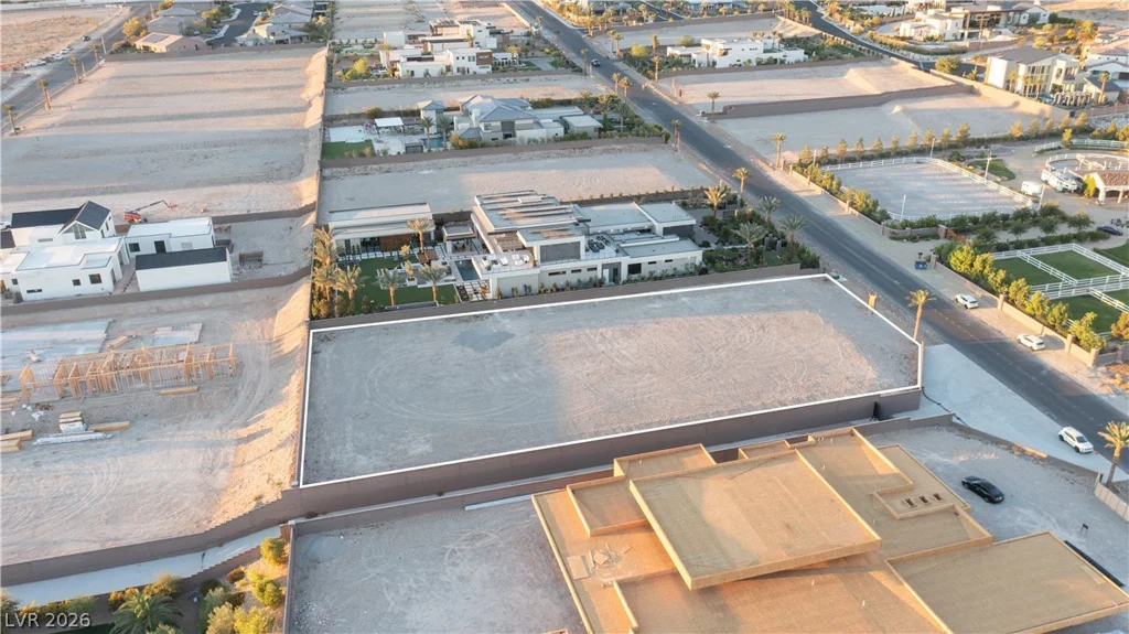 4240 Jensen, Las Vegas, NV 89129