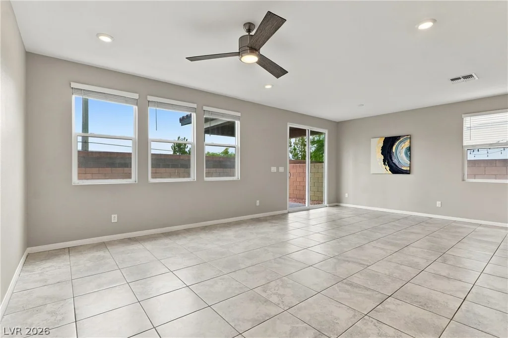 8728 Beverly Grove, Las Vegas, NV 89113