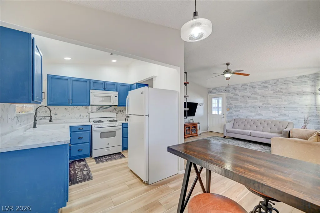 433 Bottle Brush, Henderson, NV 89015