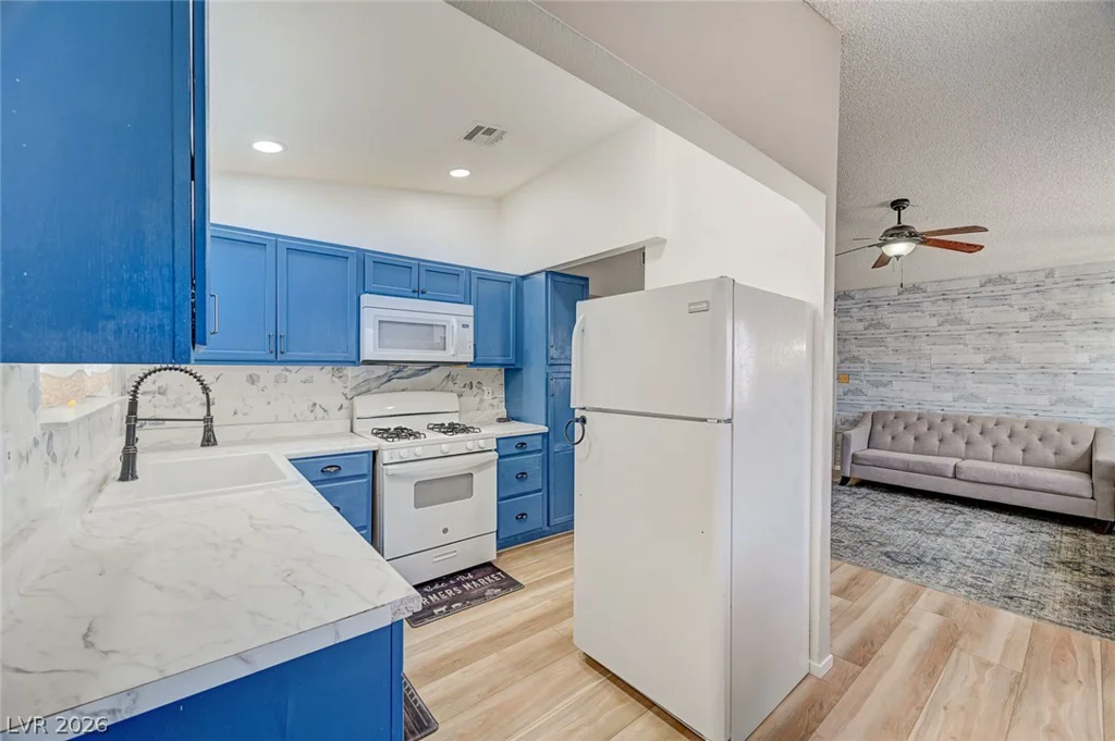 433 Bottle Brush, Henderson, NV 89015