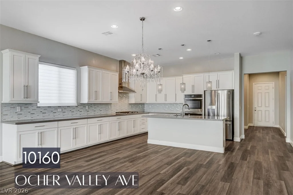 10160 Ocher Valley, Las Vegas, NV 89178