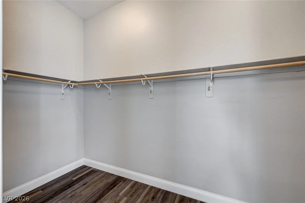 10160 Ocher Valley, Las Vegas, NV 89178