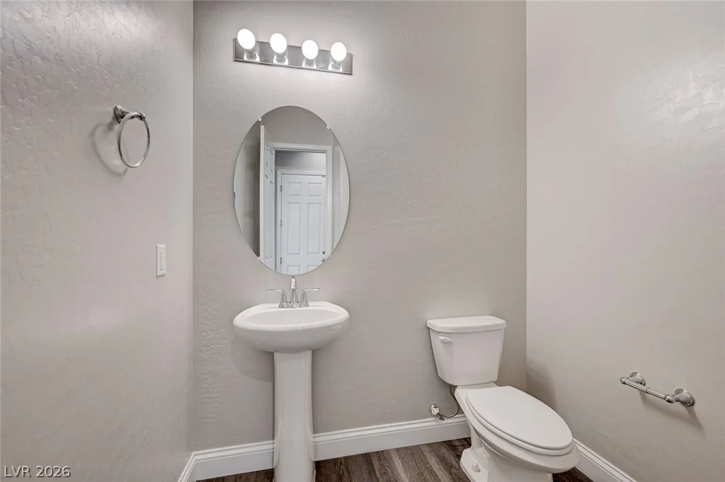 10160 Ocher Valley, Las Vegas, NV 89178
