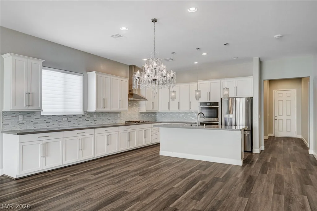 10160 Ocher Valley, Las Vegas, NV 89178