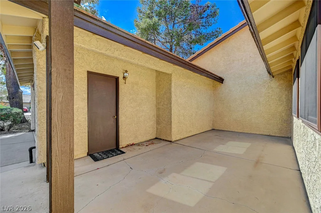 4432 Live Oak, Las Vegas, NV 89121