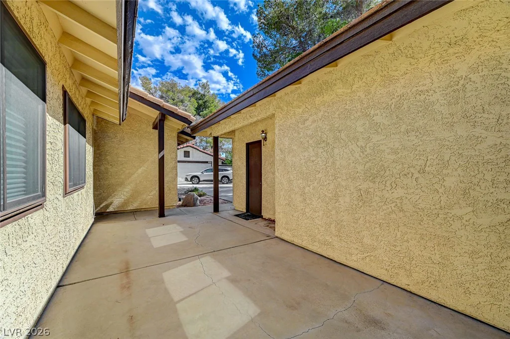 4432 Live Oak, Las Vegas, NV 89121