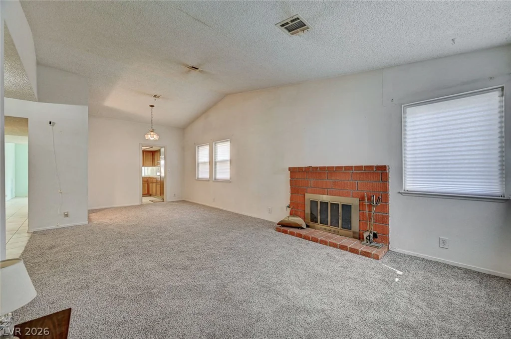 4432 Live Oak, Las Vegas, NV 89121