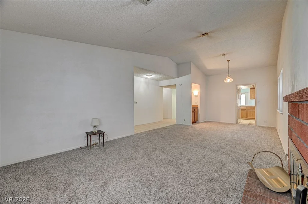 4432 Live Oak, Las Vegas, NV 89121