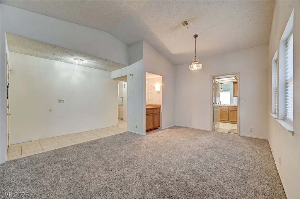 4432 Live Oak, Las Vegas, NV 89121