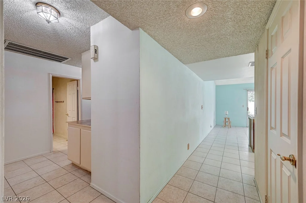 4432 Live Oak, Las Vegas, NV 89121