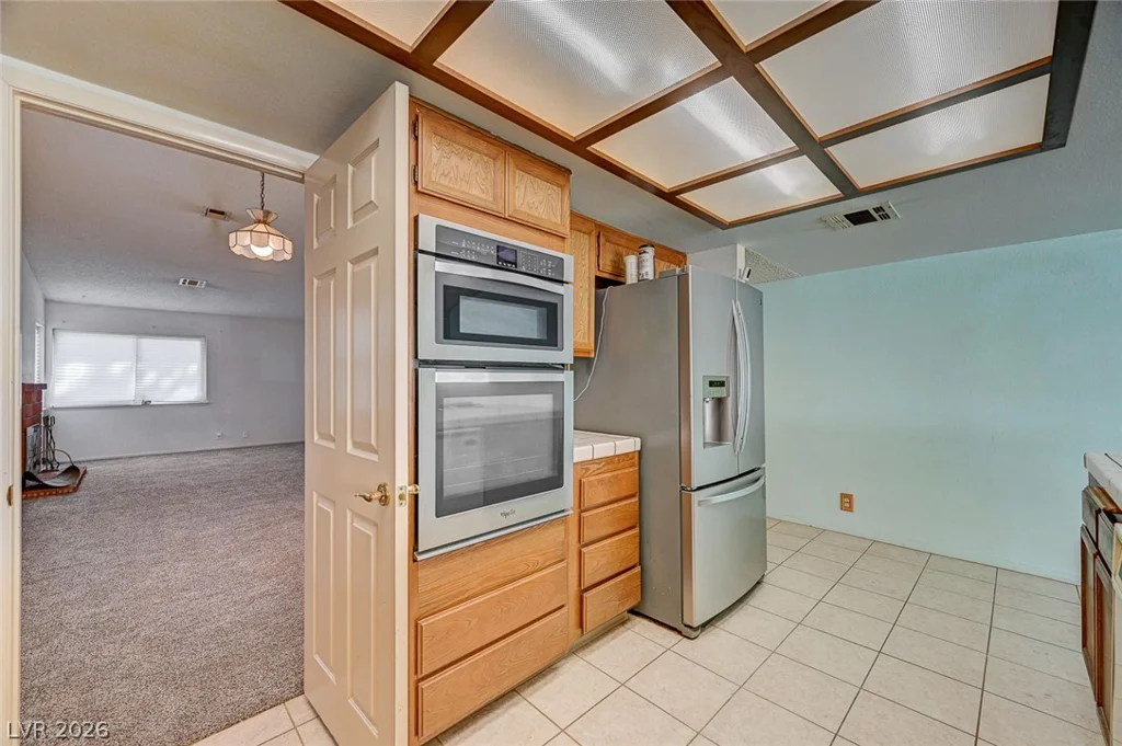 4432 Live Oak, Las Vegas, NV 89121