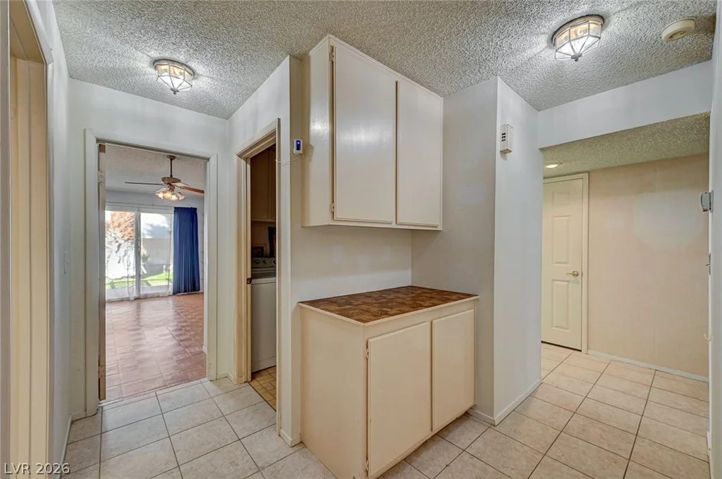 4432 Live Oak, Las Vegas, NV 89121