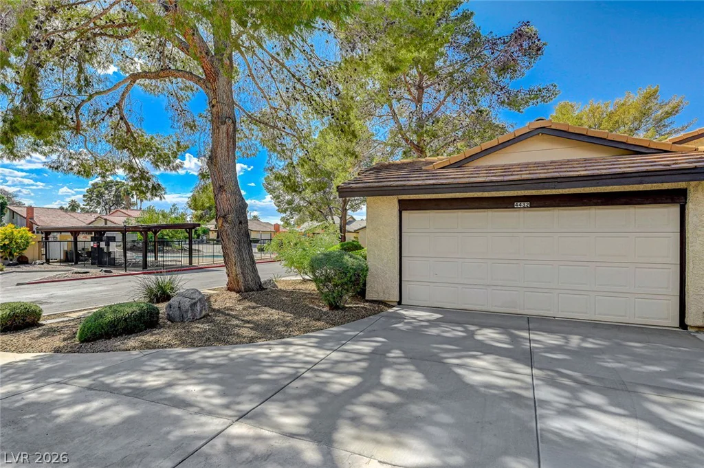 4432 Live Oak, Las Vegas, NV 89121