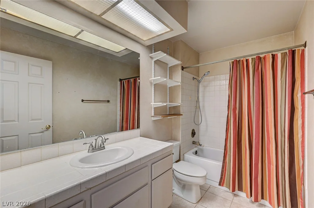 4432 Live Oak, Las Vegas, NV 89121