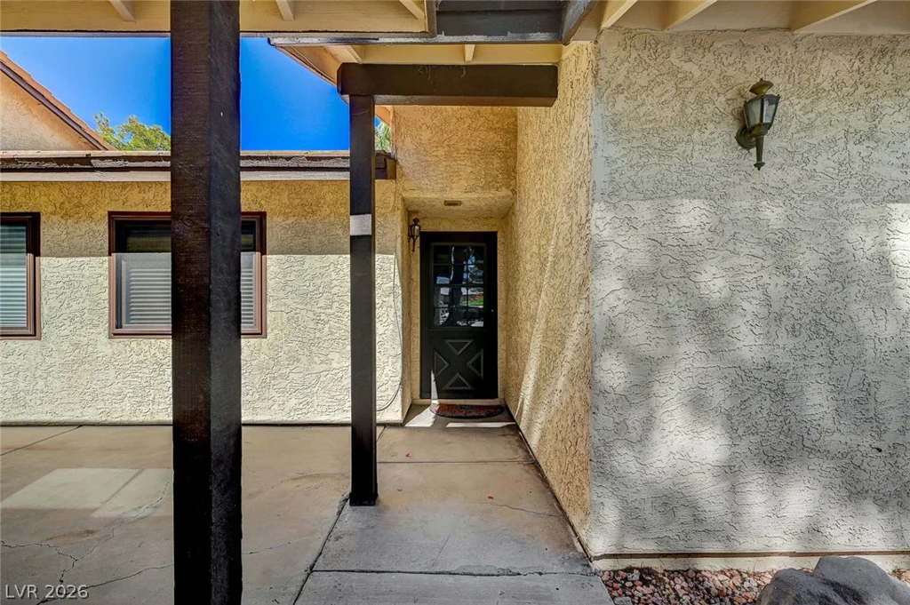 4432 Live Oak, Las Vegas, NV 89121