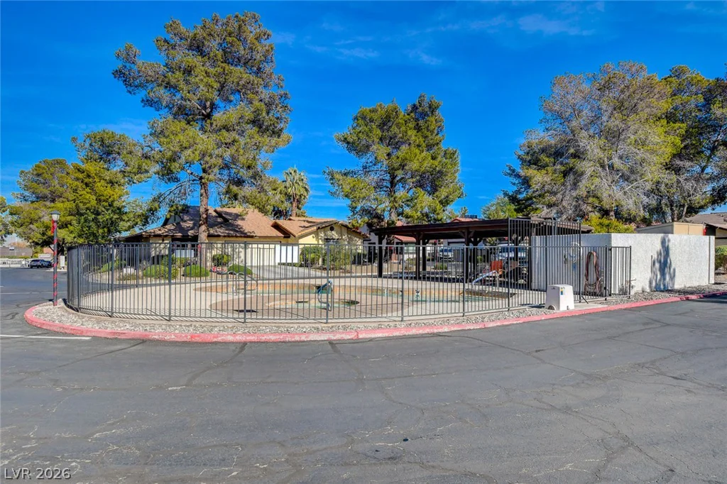 4432 Live Oak, Las Vegas, NV 89121