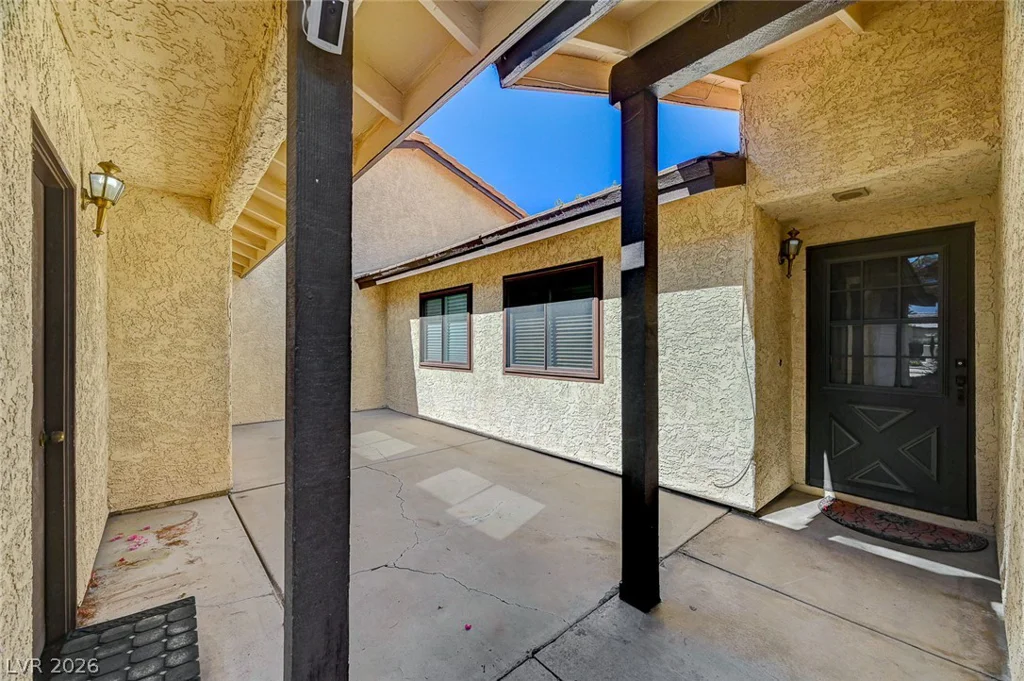 4432 Live Oak, Las Vegas, NV 89121