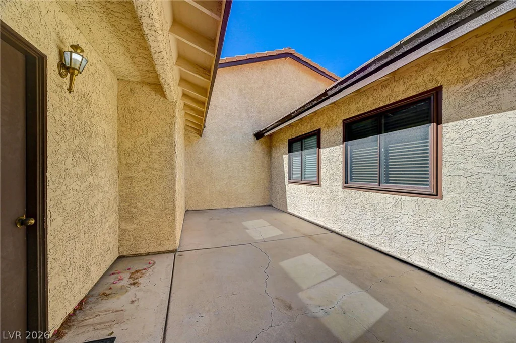 4432 Live Oak, Las Vegas, NV 89121