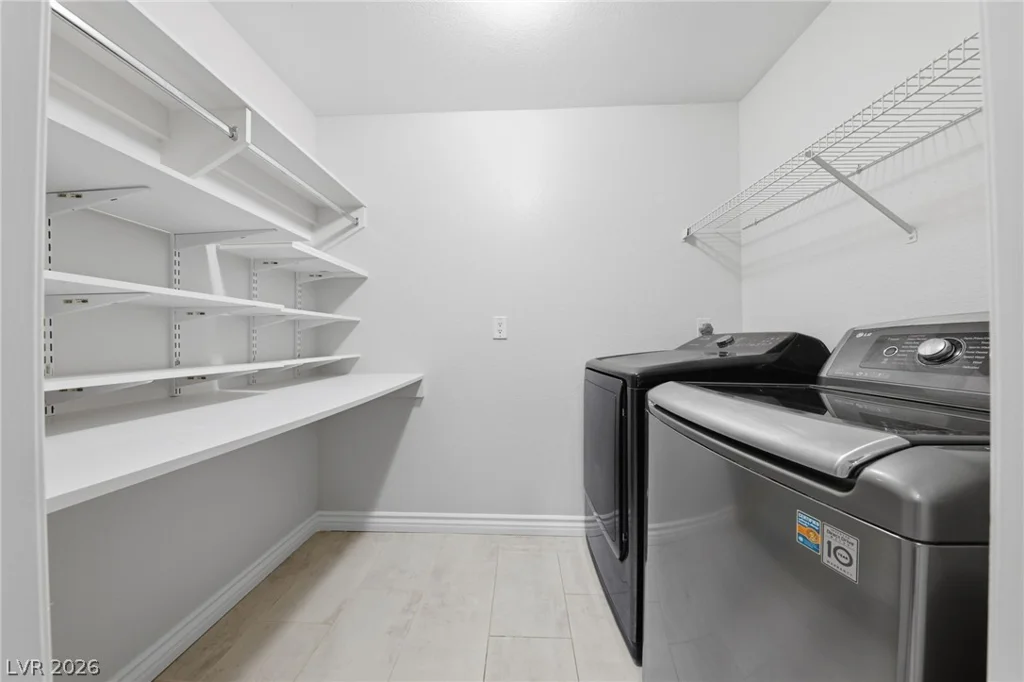2200 Fort Apache, Las Vegas, NV 89117