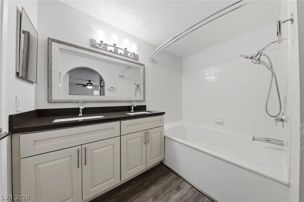 2200 Fort Apache, Las Vegas, NV 89117
