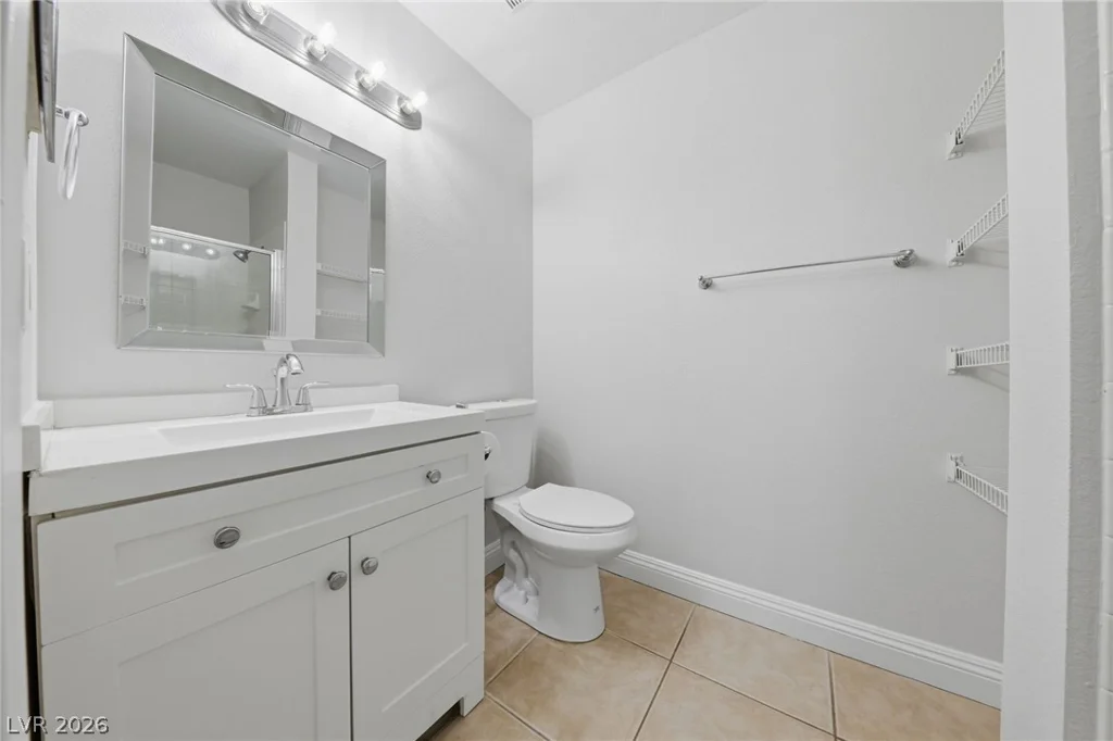 2200 Fort Apache, Las Vegas, NV 89117