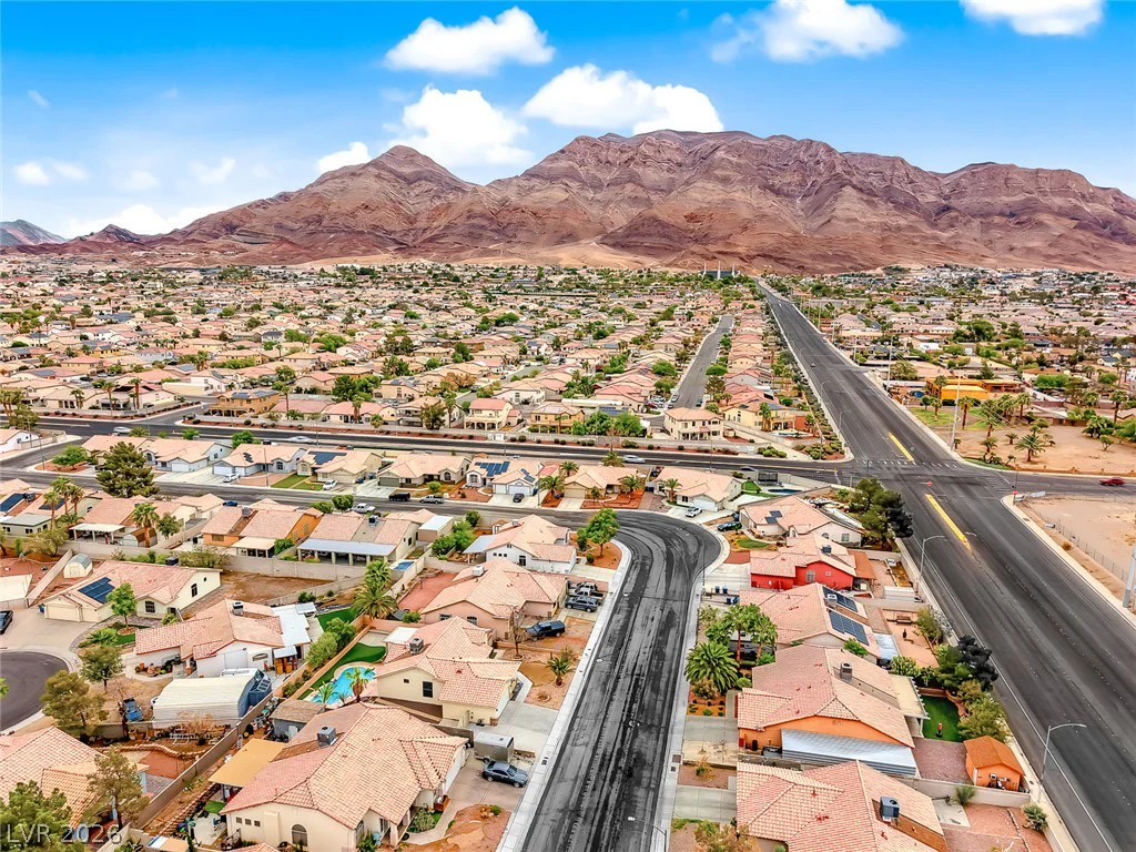 6248 Dundee Port, Las Vegas, NV 89110