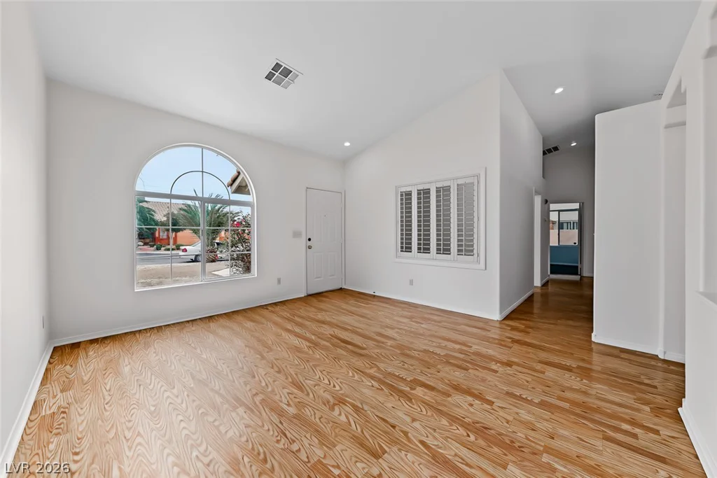 6248 Dundee Port, Las Vegas, NV 89110