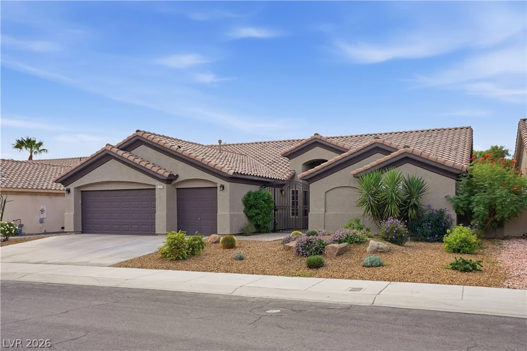 8305 Green Clover, Las Vegas, NV 89149