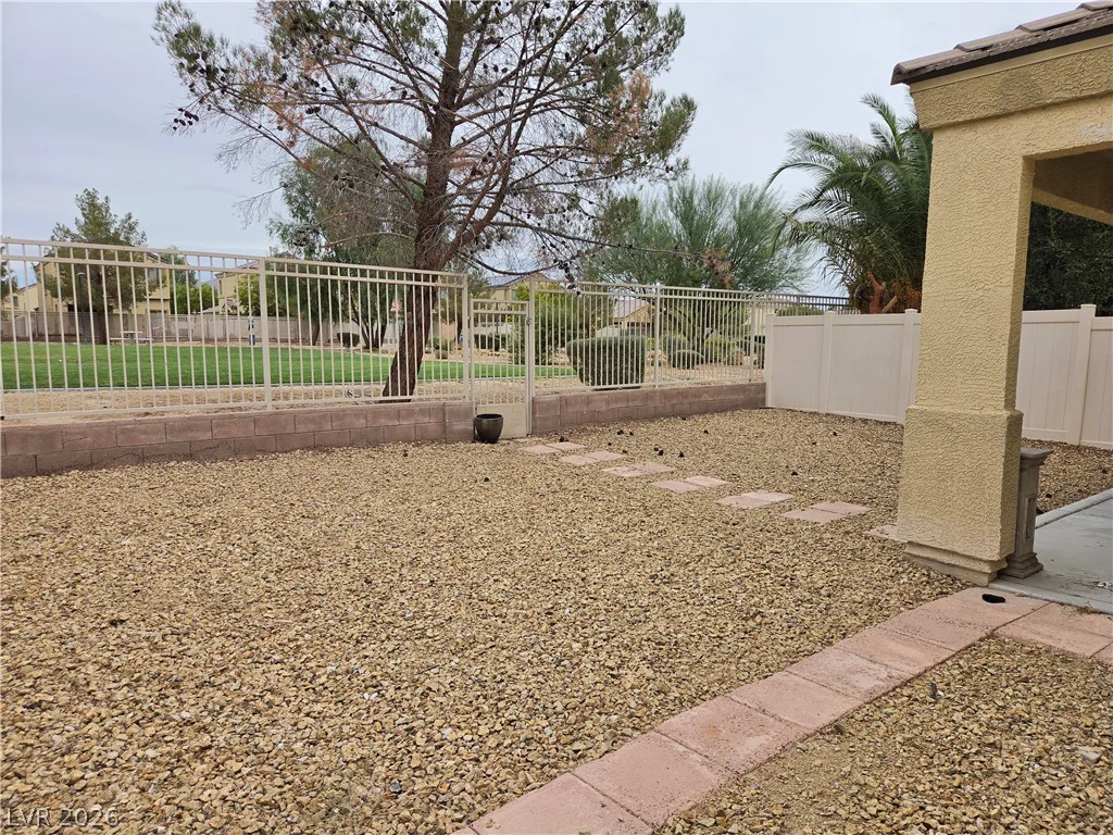 3648 Bella Legato, North Las Vegas, NV 89081