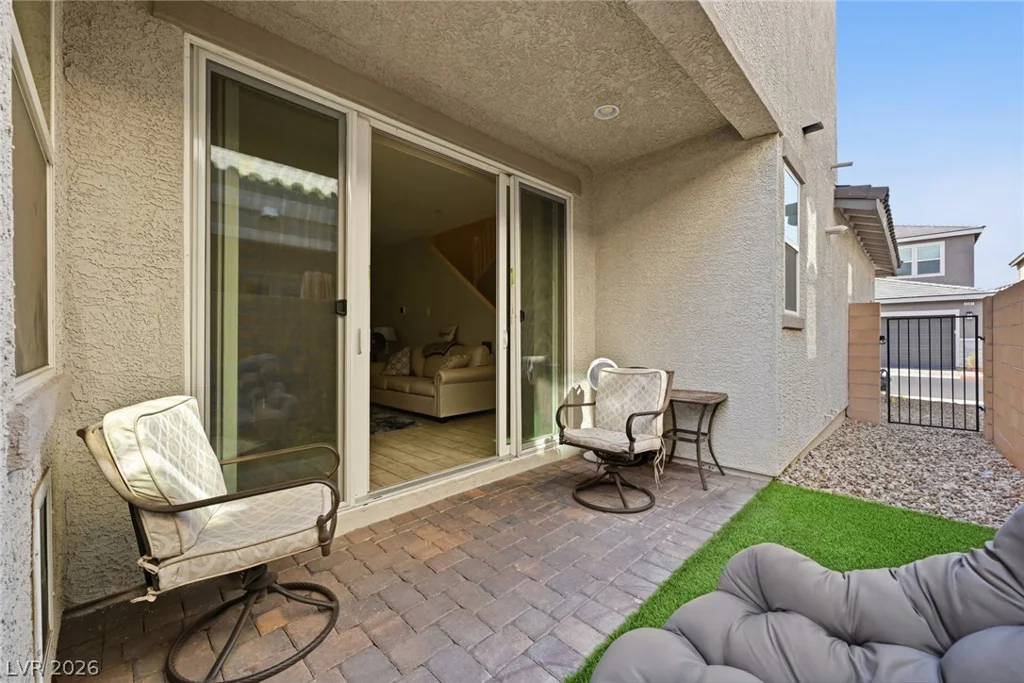 4562 Queens Hill, North Las Vegas, NV 89031
