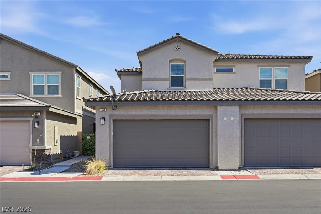 4562 Queens Hill, North Las Vegas, NV 89031
