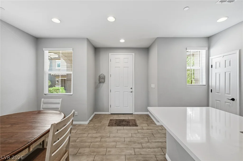 4562 Queens Hill, North Las Vegas, NV 89031