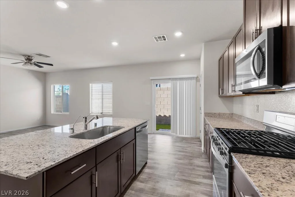 7513 Garnet Moon, North Las Vegas, NV 89084