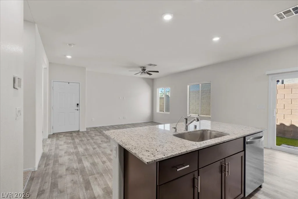 7513 Garnet Moon, North Las Vegas, NV 89084