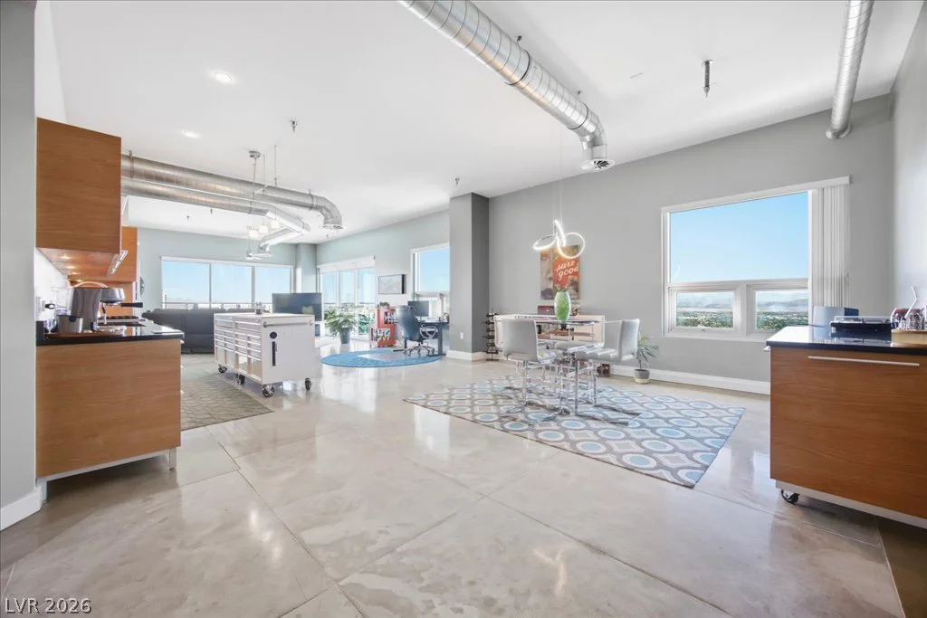 200 Hoover, Las Vegas, NV 89101
