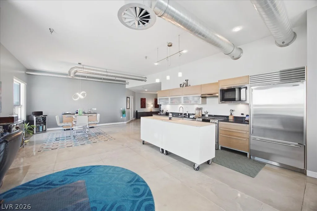 200 Hoover, Las Vegas, NV 89101