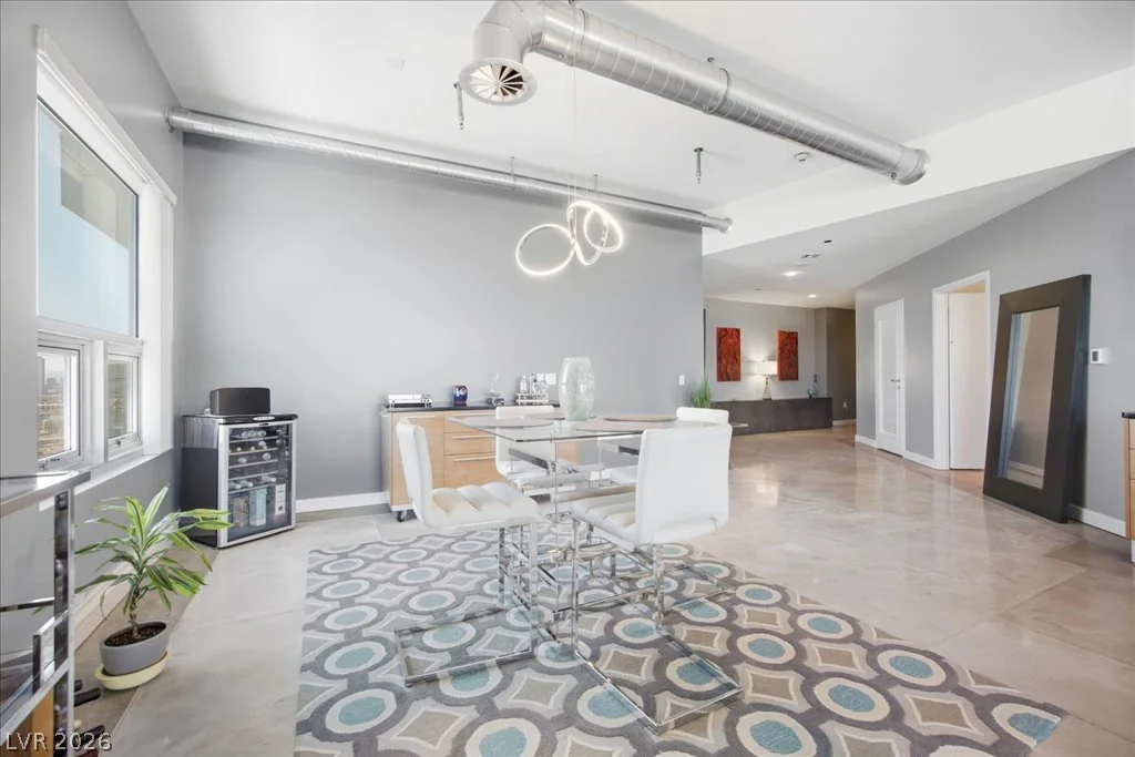 200 Hoover, Las Vegas, NV 89101