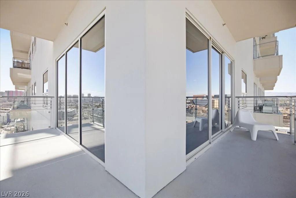 200 Hoover, Las Vegas, NV 89101
