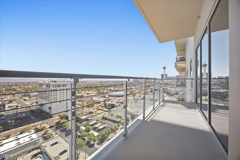 200 Hoover, Las Vegas, NV 89101