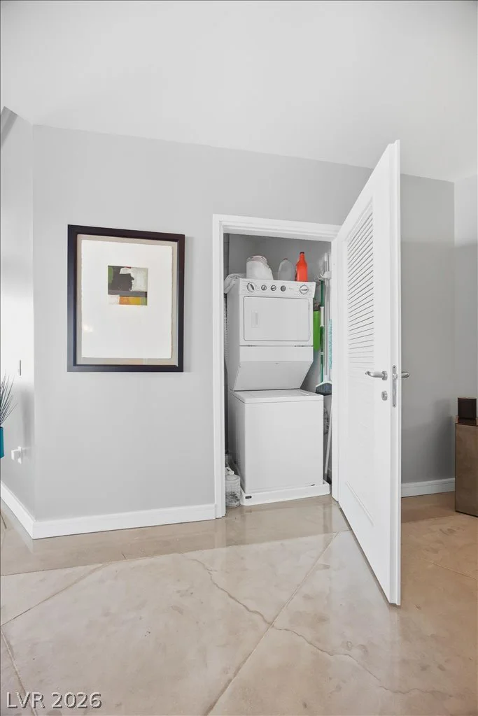 200 Hoover, Las Vegas, NV 89101