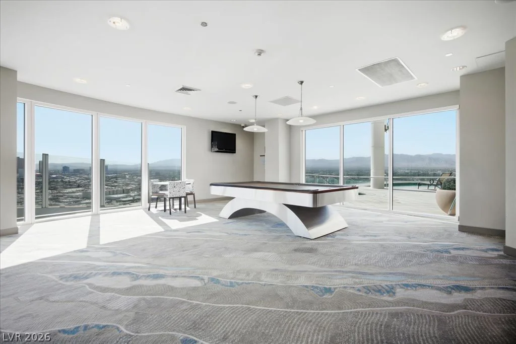 200 Hoover, Las Vegas, NV 89101