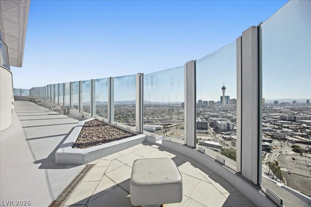 200 Hoover, Las Vegas, NV 89101