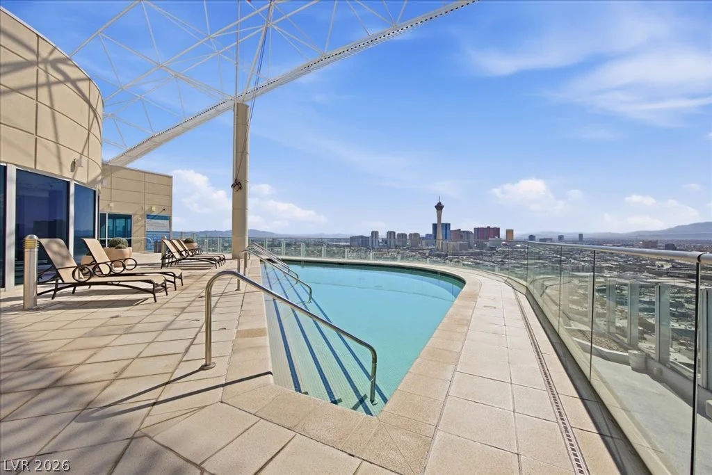 200 Hoover, Las Vegas, NV 89101